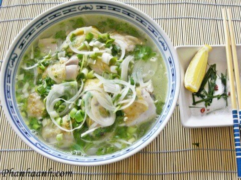 Phở gà gia truyền