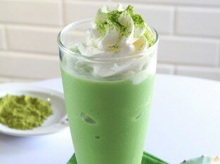 Matcha trà xanh đá xay ở Urban