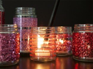 Hô biến lọ cũ thành vật dụng trang trí lung linh