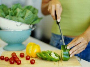 Giấm trắng và 24 công dụng có thể bạn chưa biết