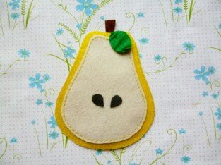 May đế lót ly quả lê dễ thương