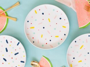 DIY trang trí đĩa họa tiết nhiều màu sắc