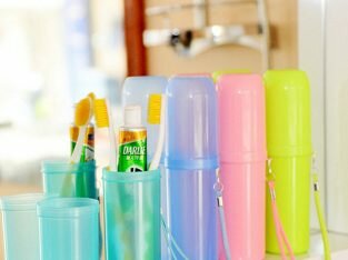 10 công dụng bất ngờ của bàn chải và kem đánh răng