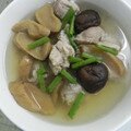 Canh củ cải mặn sườn non