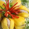 Mít hấp giò sống