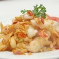 Những miếng mực giòn thơm mùi tỏi ớt thật hấp dẫn. 