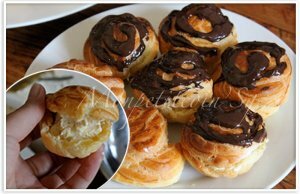 Bánh Su (Choux) nhân kem vani, phủ chocolat