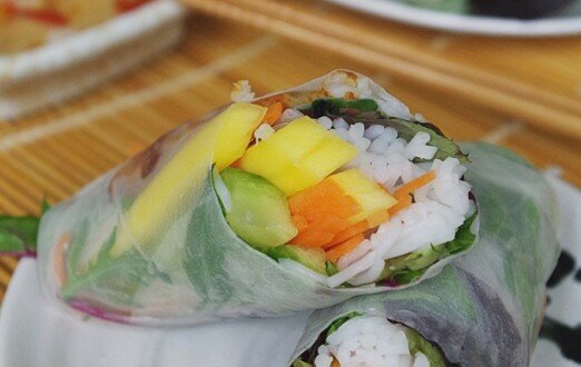 Gỏi cuốn cá basa nướng