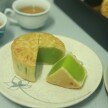 Bánh đậu xanh lá dứa