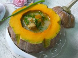 Súp bí đỏ thịt gà phô-mai 1