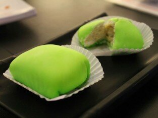 Lôi cuốn vị bánh sầu riêng Furin