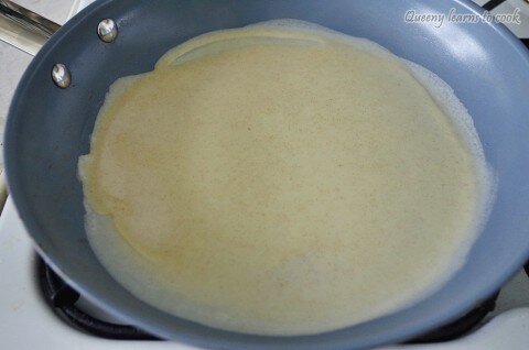banh-crepe-kem-dau-sot-chocolate-6