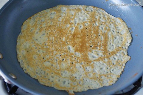 banh-crepe-kem-dau-sot-chocolate-7