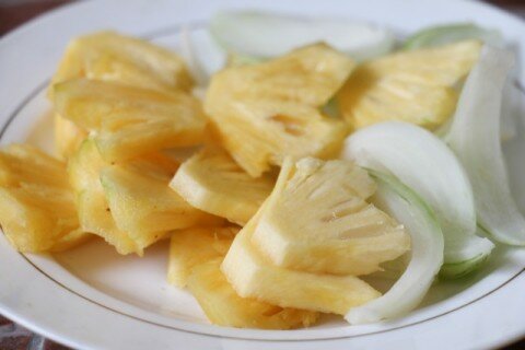 Sườn xào chua ngọt