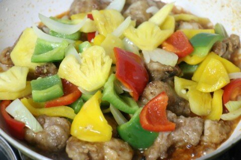 Sườn xào chua nngọt