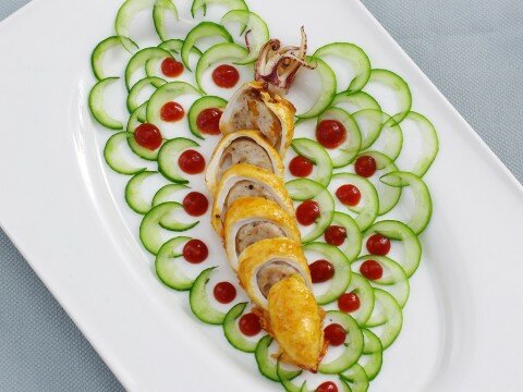 Mực dồn thịt sốt chua ngọt