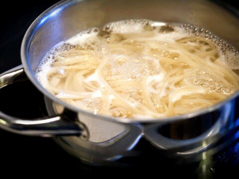 boiling_pasta_cooking