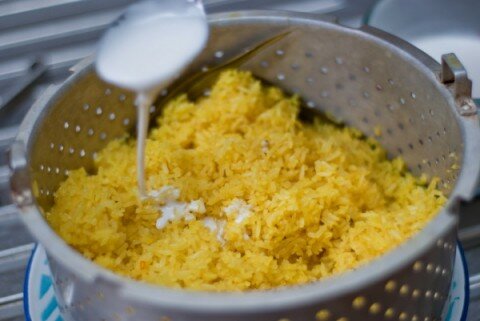 yellow-sticky-rice-step5