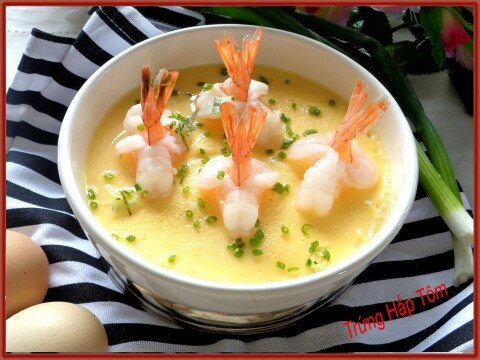 Trứng hấp tôm cho bé