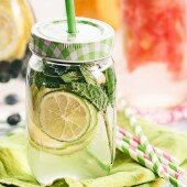 Công thức detox tươi mát thanh lọc cơ thể sau Tết