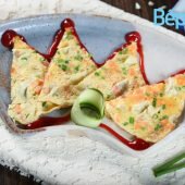 Món ngon cho bé: Trứng chiên bách hoa kiểu pizza bé thích mê