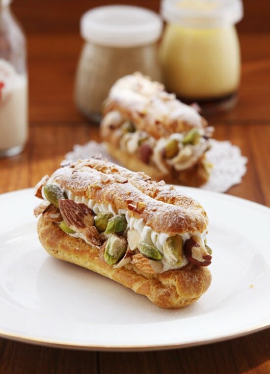 Bánh su kem 3 tầng nhân Tổng hợp các loại bánh ngon, ý nghĩa cho dịp Valentine