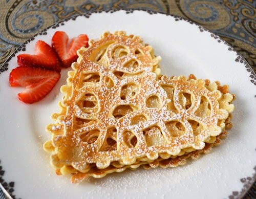 Bánh crepe trái cây Tổng hợp các loại bánh ngon, ý nghĩa cho dịp Valentine