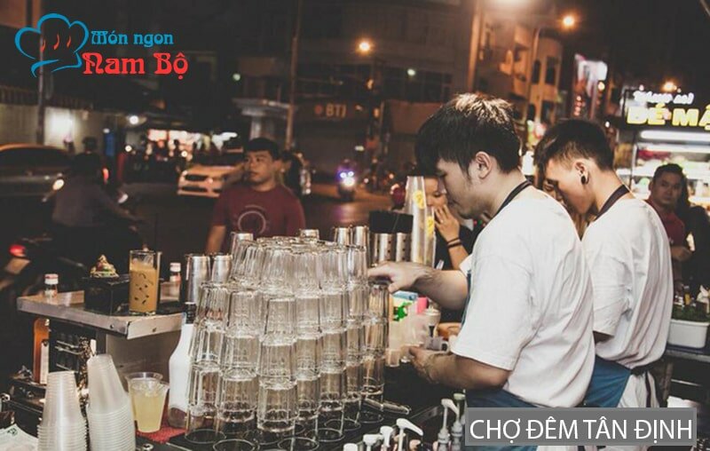 Chợ đêm Tân Định