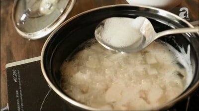 Cách làm chè sắn nóng hổi thơm lừng cho ngày đông 6 Cách làm chè sắn nóng hổi cho ngày đông lạnh