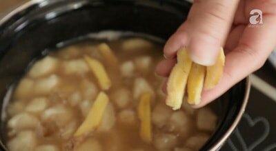 Cách làm chè sắn nóng hổi thơm lừng cho ngày đông 8 Cách làm chè sắn nóng hổi cho ngày đông lạnh