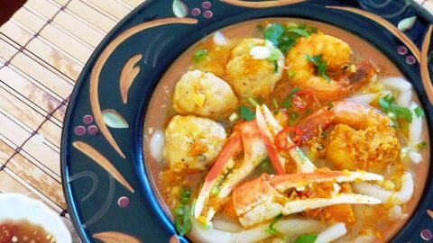Hướng dẫn làm bánh canh cua cho bữa sáng cuối tuần 1