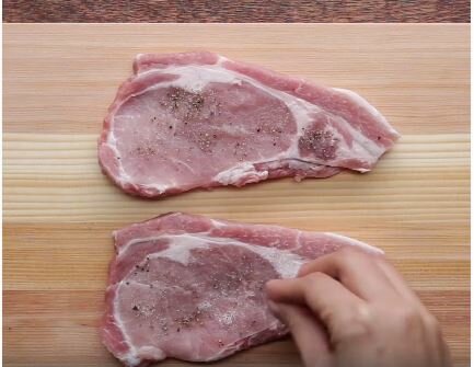 Bữa sáng nhanh gọn đủ chất với cốt lết nấu rau củ 2
