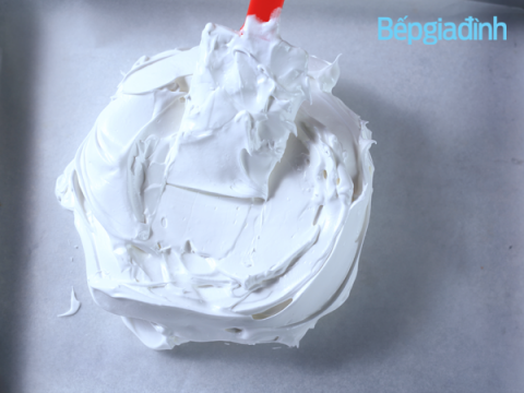 Làm bánh Pavlova chanh dây thơm ngon tan chảy 3