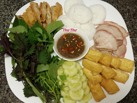 bun dau mam tom