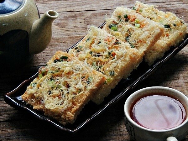 Du lịch miền bắc nên mua đặc sản gì làm quà 3 Cơm cháy Ninh Bình