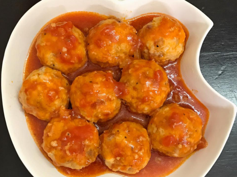 Cách làm xíu mại sốt cà chua vừa thơm béo vừa giòn sần sật 1