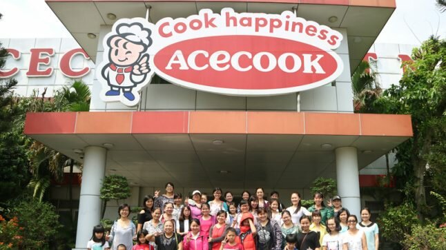 Những hình ảnh ấn tượng của chuyến tham quan nhà máy Acecook lần 5
