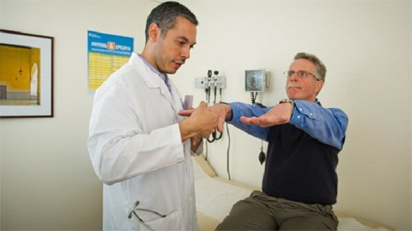 Bệnh Parkinson ở nam giới có nguy hiểm không? 1 Bệnh Parkinson ở nam giới có nguy hiểm không? 1