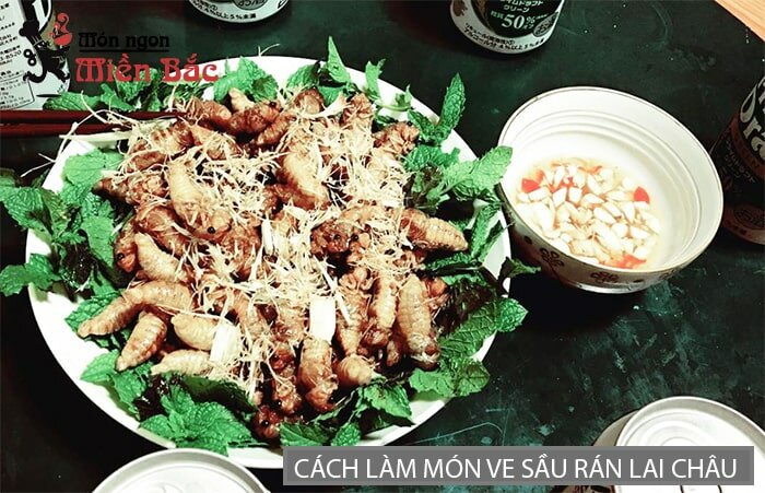 Đặc sản ve sầu rán sẽ ngon hơn khi uống với rượu Sùng Phải