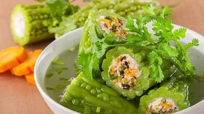 Ăn canh khổ qua mong muốn một năm mới may mắn Ăn canh khổ qua mong muốn một năm mới may mắn