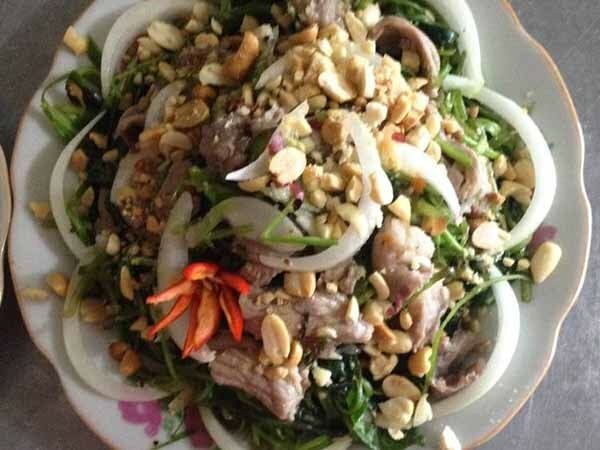 cách làm nộm rau muống thịt bò 1