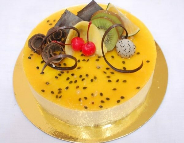 Mẫu bánh kem mousse chanh leo hấp dẫn Mẫu bánh kem mousse chanh leo hấp dẫn