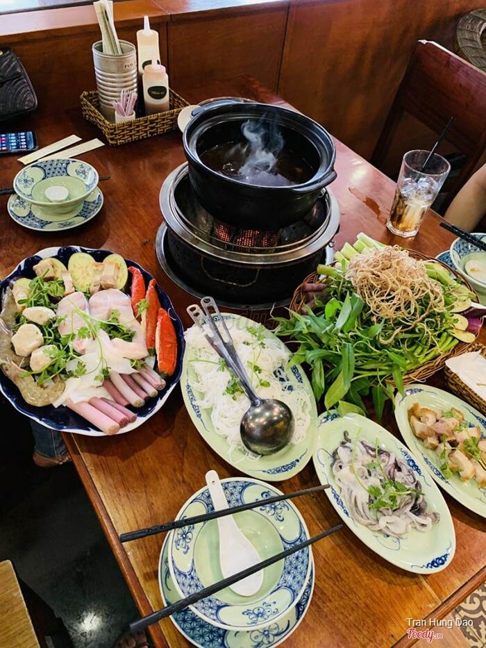 Lẩu mắm bà Dú Dia-chi-an-uong-8-3-tai-thanh-pho-Ho-Chi-Minh-8-min