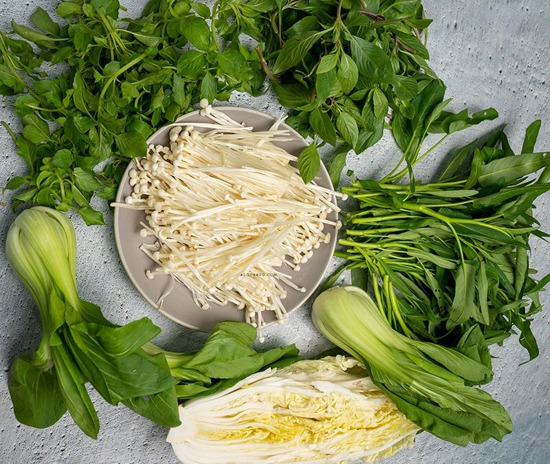 Rau ăn lẩu gà ớt hiểm chua cay